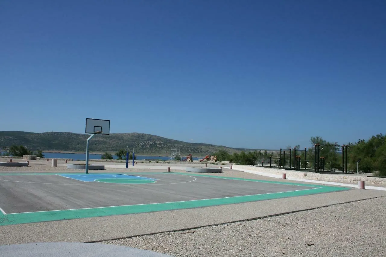Mobile Homes Katinka, Starigrad Paklenica, Croatia 0*,  Chorwacja