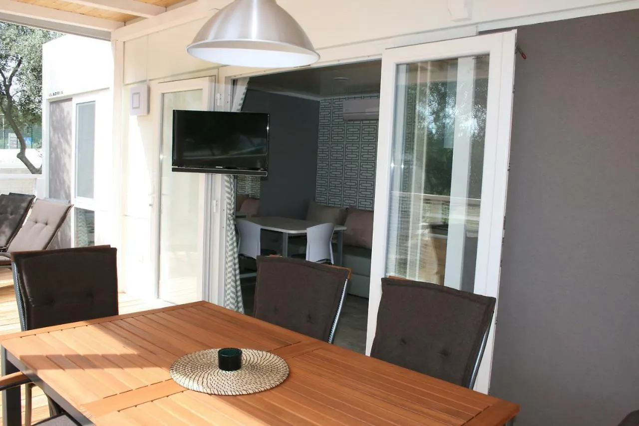 Kemping Mobile Homes Katinka, Starigrad Paklenica, Croatia